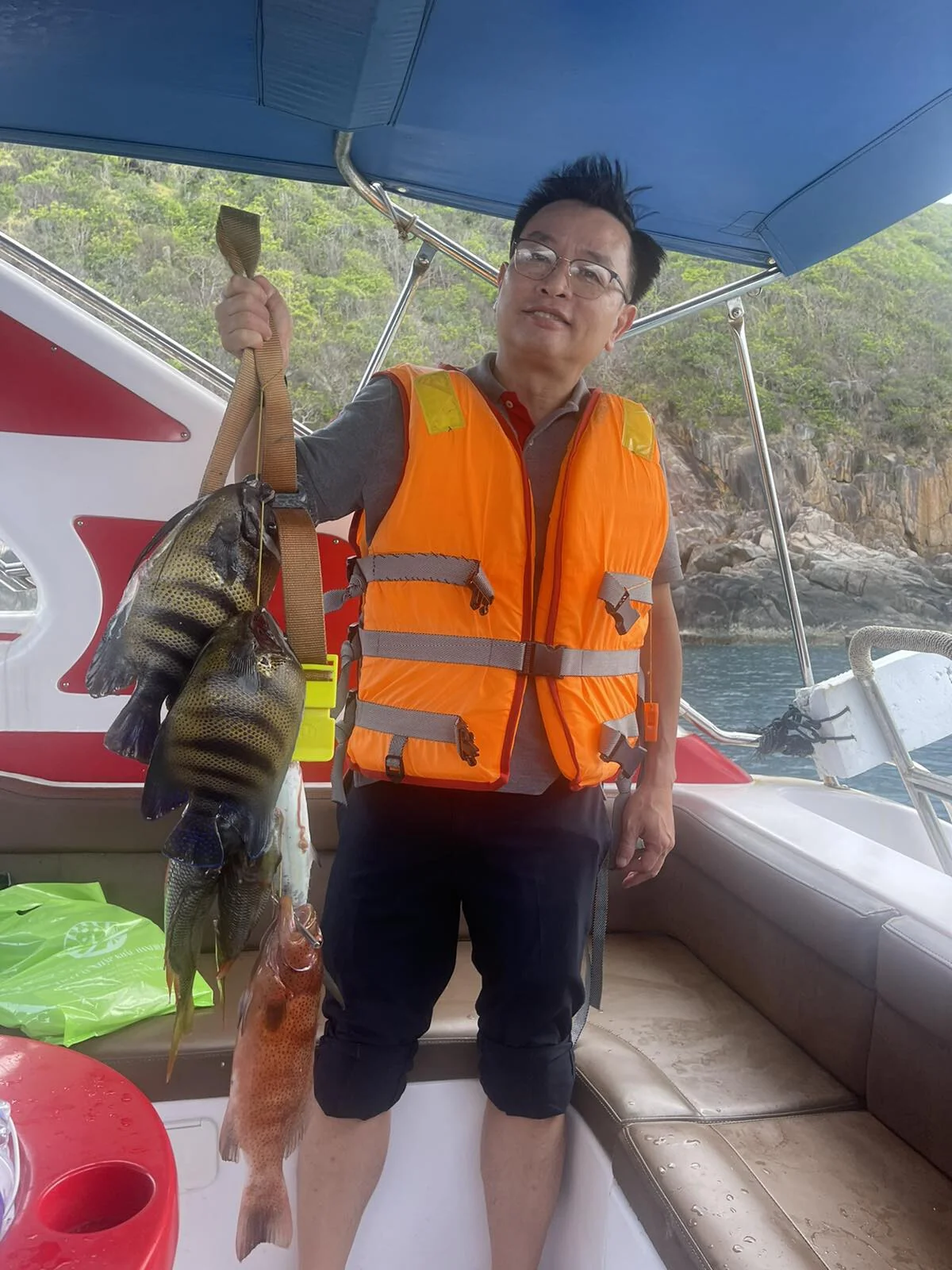 Không gian nhà hàng 3