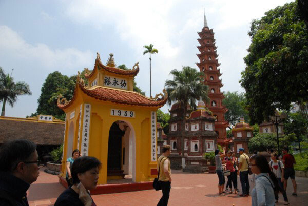 Hanoi Tran Quoc Pagoda Orig