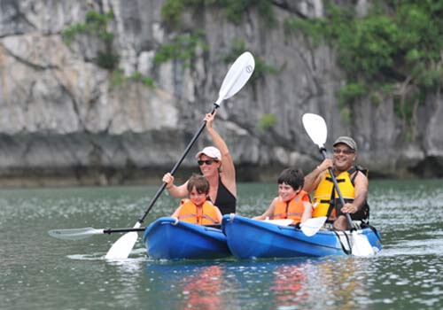 Kayak Families